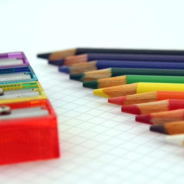 pencils_and_sharpener